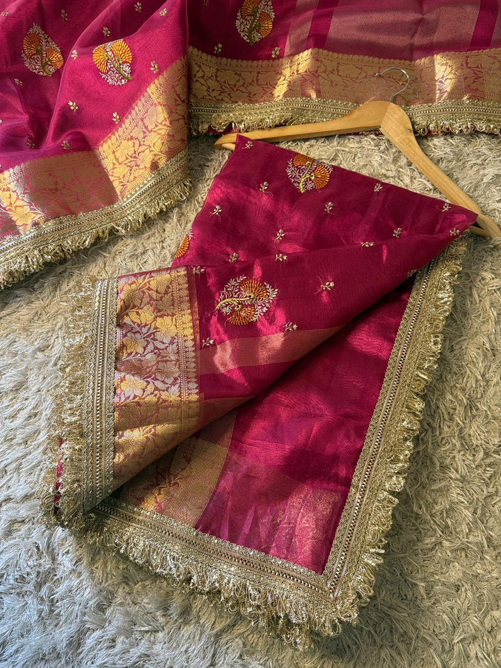 Enchanting Banarasi Maharani Saree - Festive Glamour