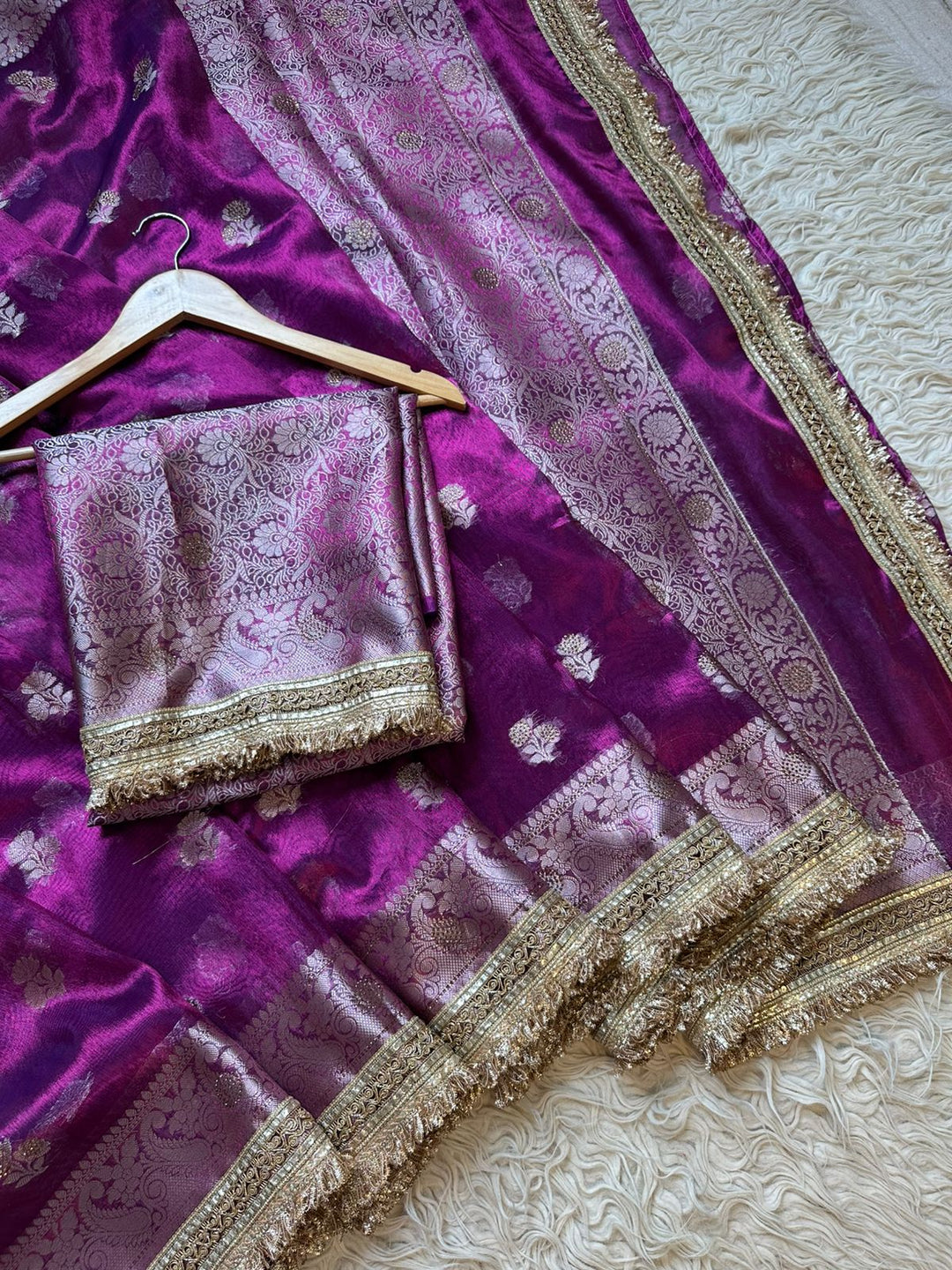 Exquisite Banarasi Maharani Tissue Saree for Celebrations