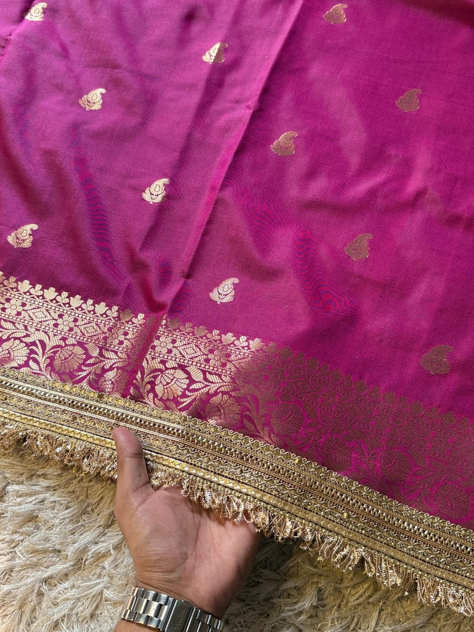 Luxurious Banarasi Sarees for Wedding Elegance