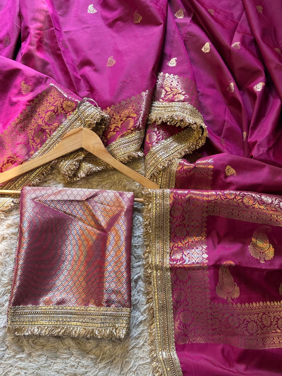 Luxurious Banarasi Sarees for Wedding Elegance