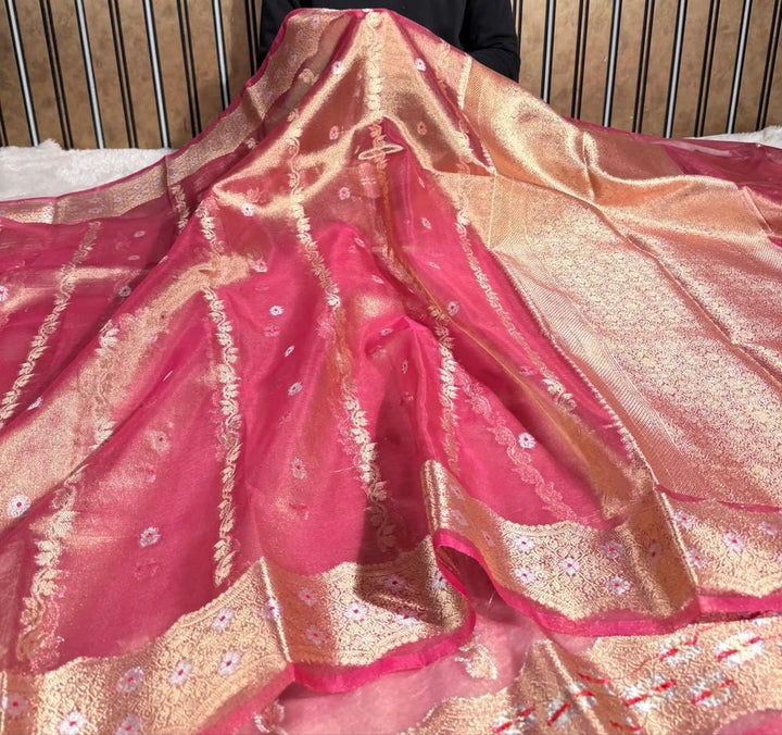 Exquisite Ghicha Silk Saree with Velvet Trim