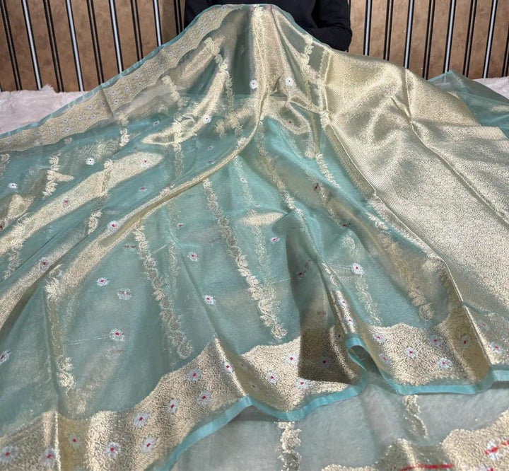Exquisite Ghicha Silk Saree with Velvet Trim