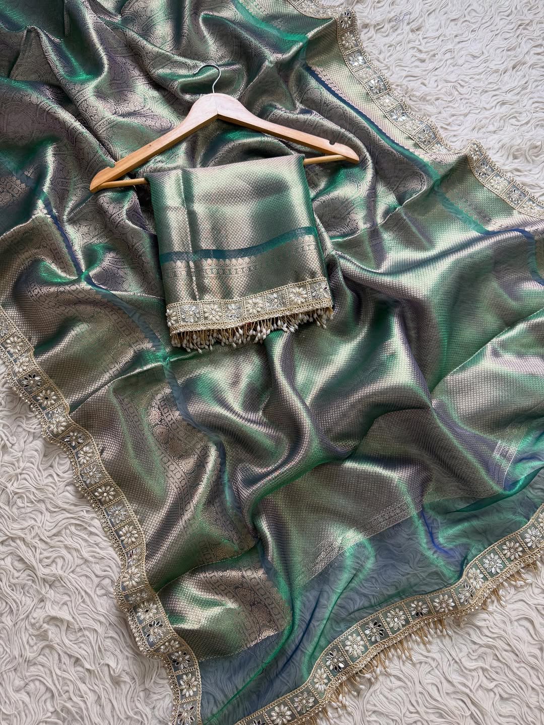 Exquisite Bridal Banarasi Sarees & Jewellery