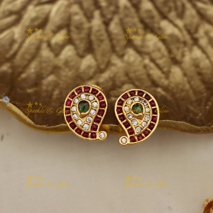Exquisite Festive Coin Necklace for Elegant Weddings