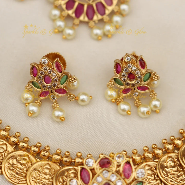Exquisite Festive Coin Necklace for Elegant Weddings