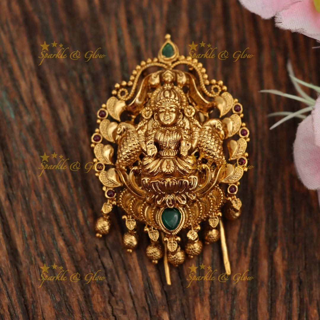 Exquisite Lakshmi Peacock Hairpin - Divine Elegance