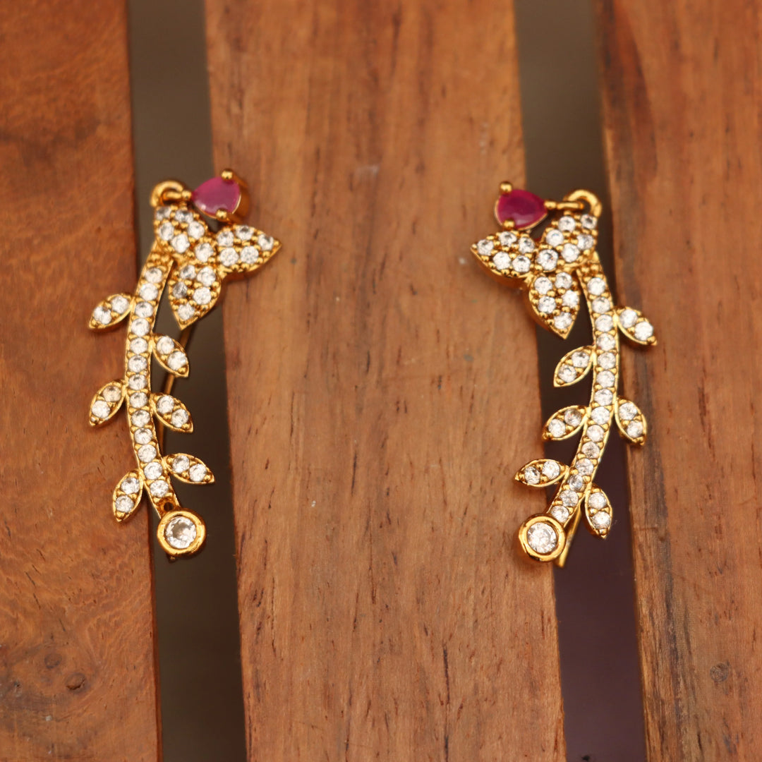 Sparkling Gold-Toned Ear Cuffs for Festive Elegance