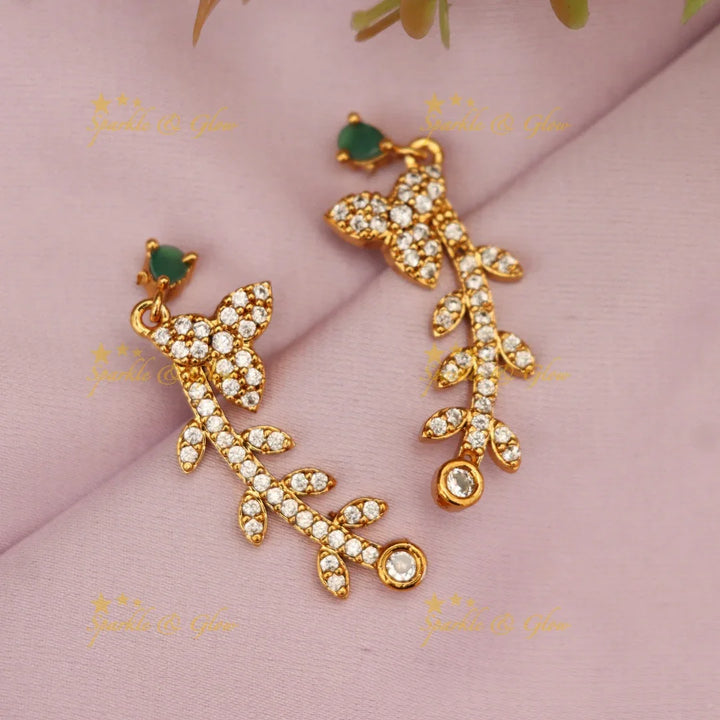Sparkling Gold-Toned Ear Cuffs for Festive Elegance