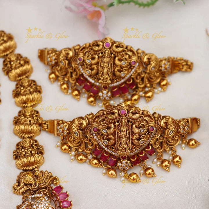 Sparkling Grand Lakshmi Bridal Jewelry Set Online