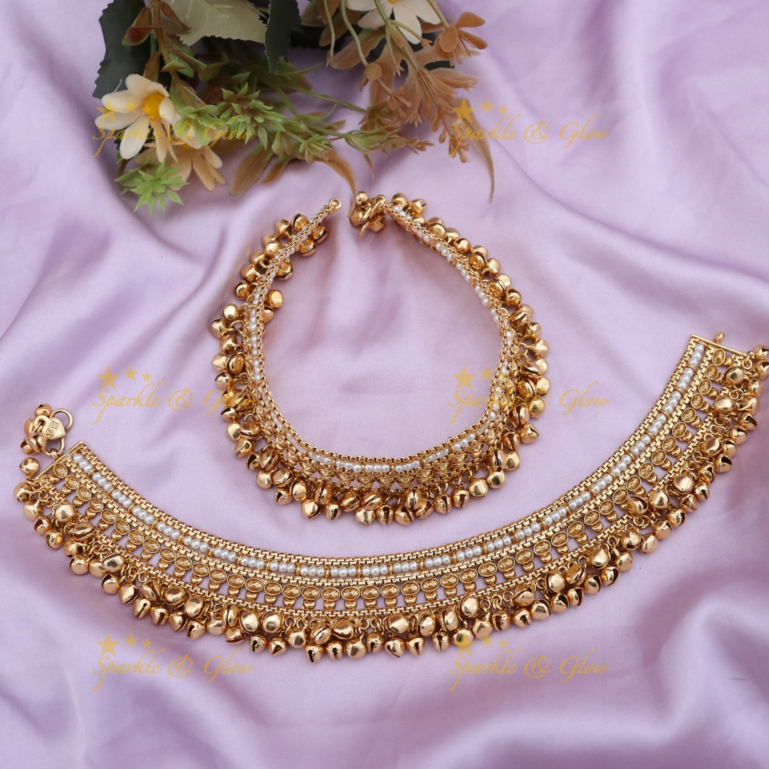 Exquisite Pearl & Gold Tone Anklet for Weddings & Festivities