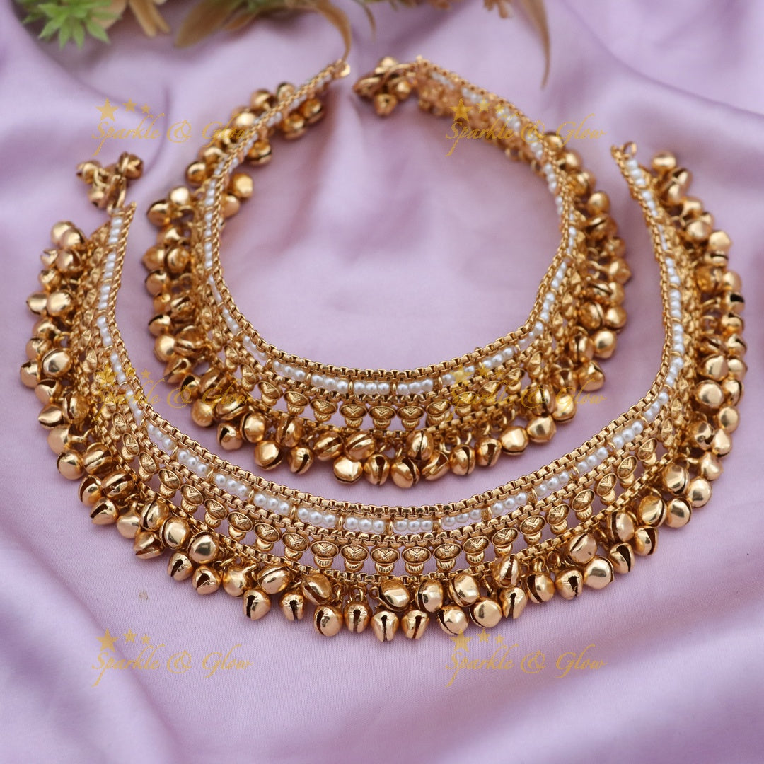 Exquisite Pearl & Gold Tone Anklet for Weddings & Festivities