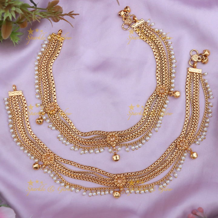 Glamorous Gold Imitation Anklet – Ideal for Celebrations
