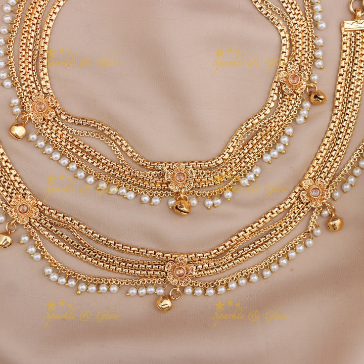 Exquisite Gold Anklet with Pearls for Festive Elegance
