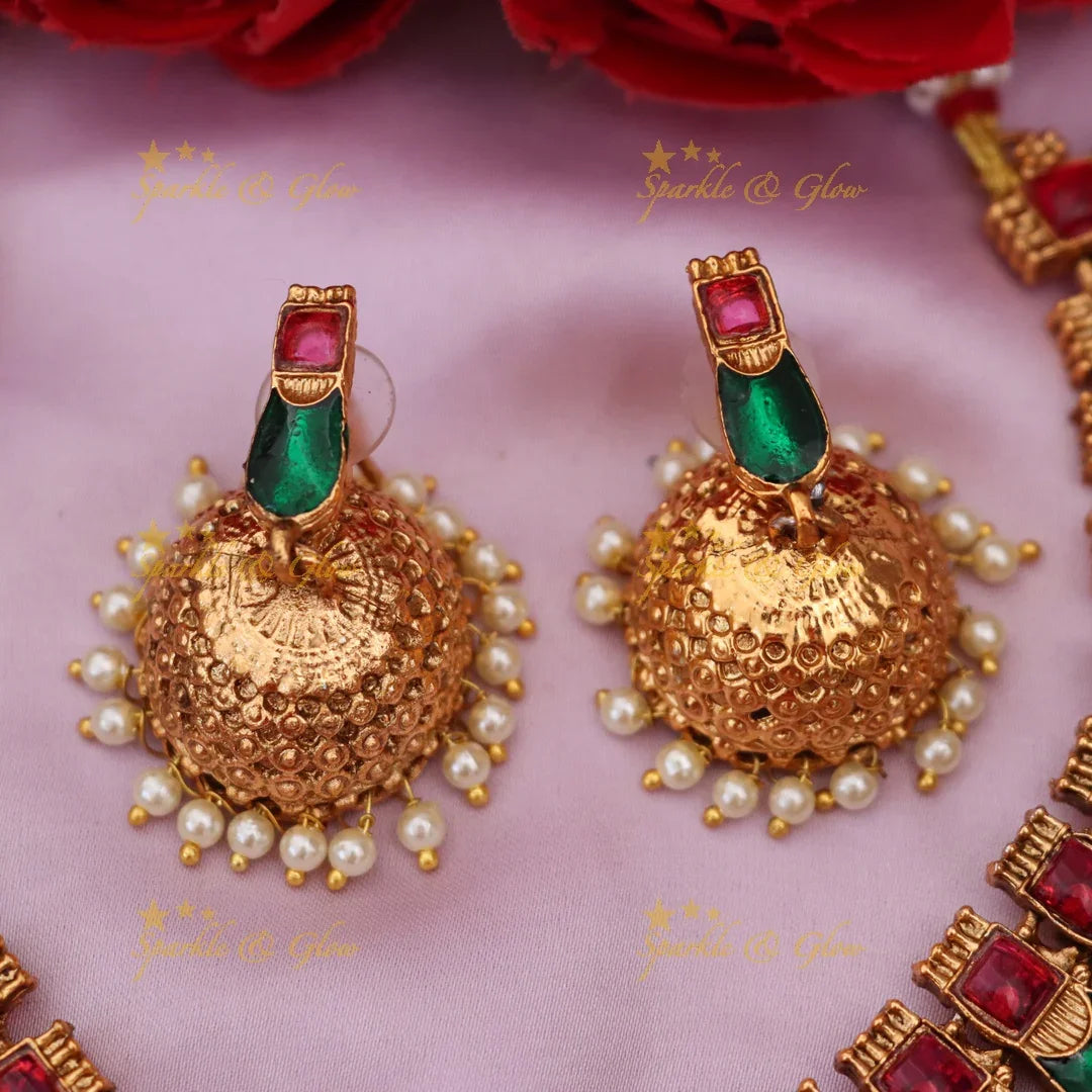 Elegant Temple Necklace – Perfect for Any Occasion