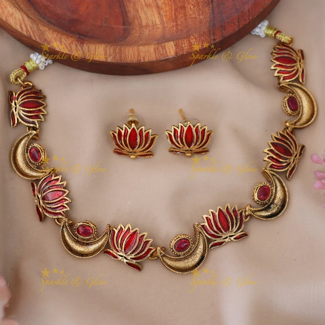 Exquisite Lotus and Crescent Necklace for Celebrations