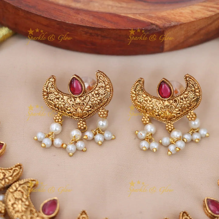 Elegant Gold Imitation Necklace Set for Festive Weddings