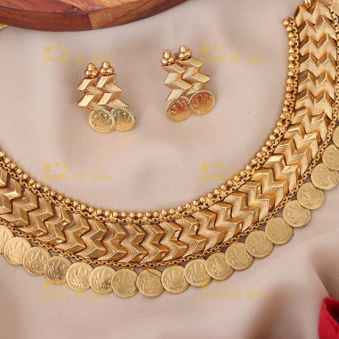Elegant Gold Coin Necklace Set for Festive Celebrations