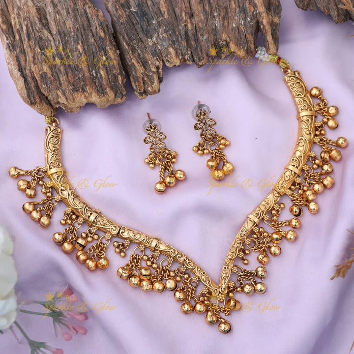 Exquisite Gold Short Necklace for Weddings & Events