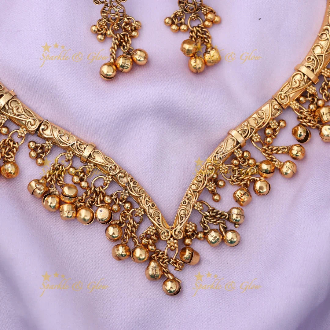 Exquisite Gold Short Necklace for Weddings & Events