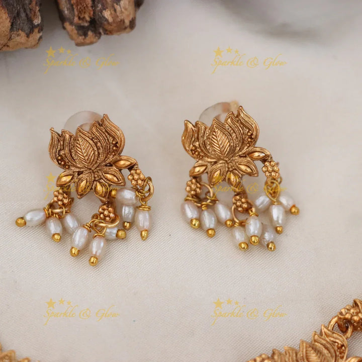 Elegant Gold & Pearl Short Necklace for Festive Occasions