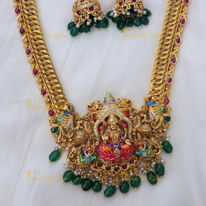 Radiant Temple Gold Necklace Set for Ceremonial Elegance