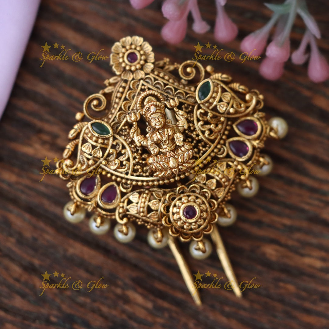 Exquisite Lakshmi Temple Gold Hairpin – Elegant Floral Design