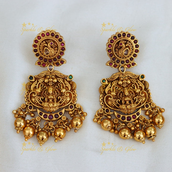 Sophisticated Gold Plated Temple Necklace Set