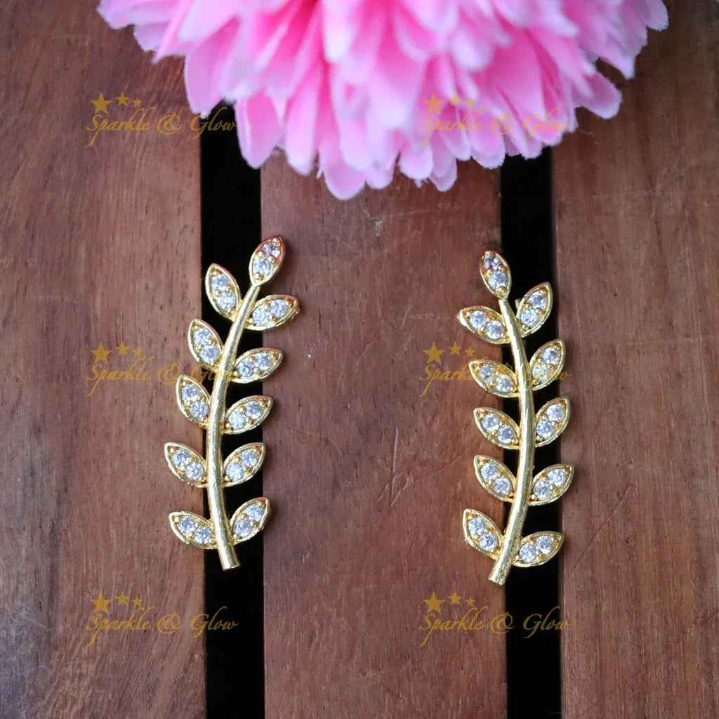 Exquisite Gold Ear Cuffs for Wedding Elegance