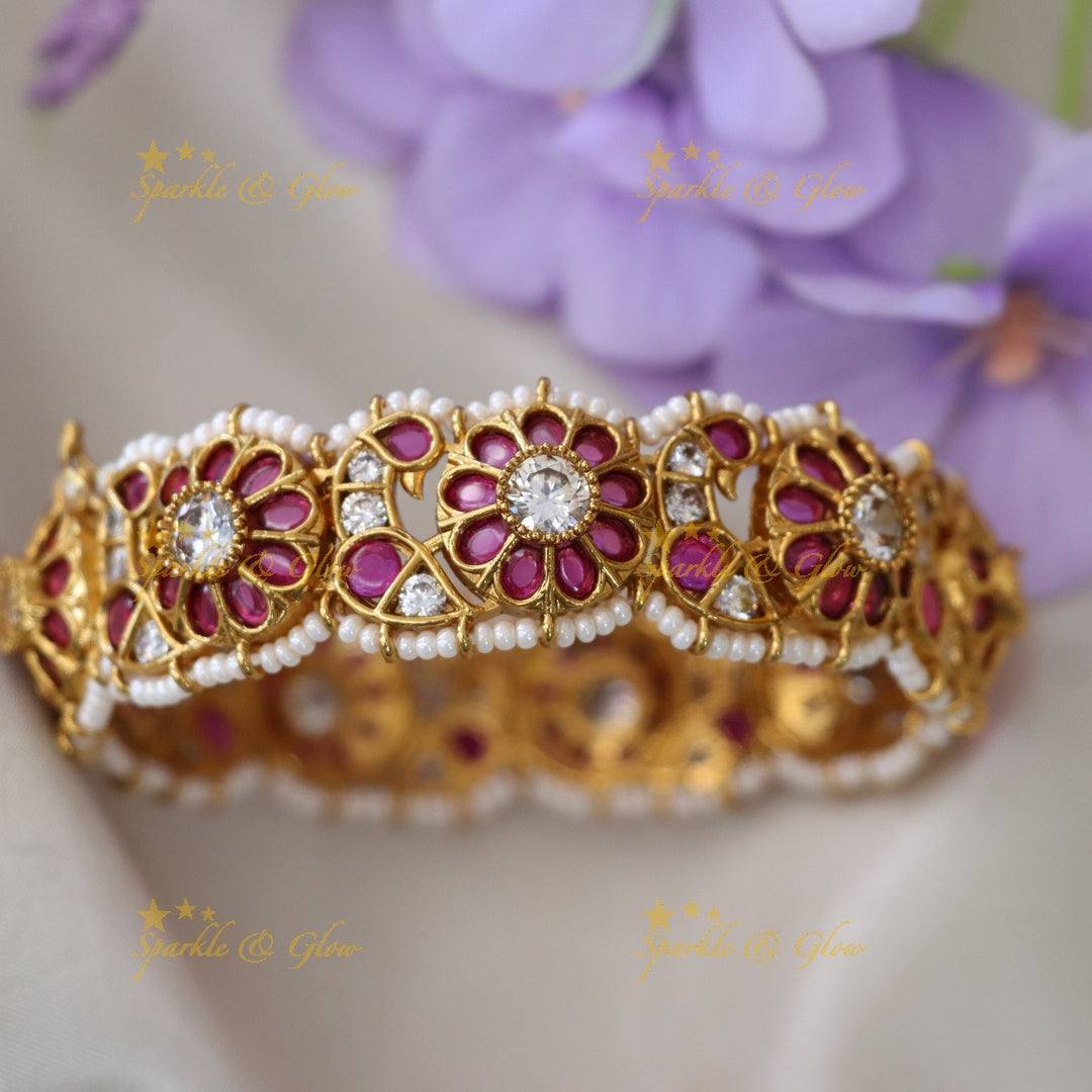 Exquisite Gold Floral Bangle for Weddings