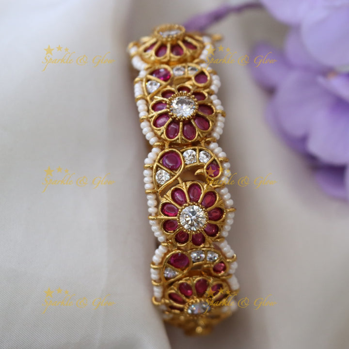 Exquisite Gold Floral Bangle for Weddings