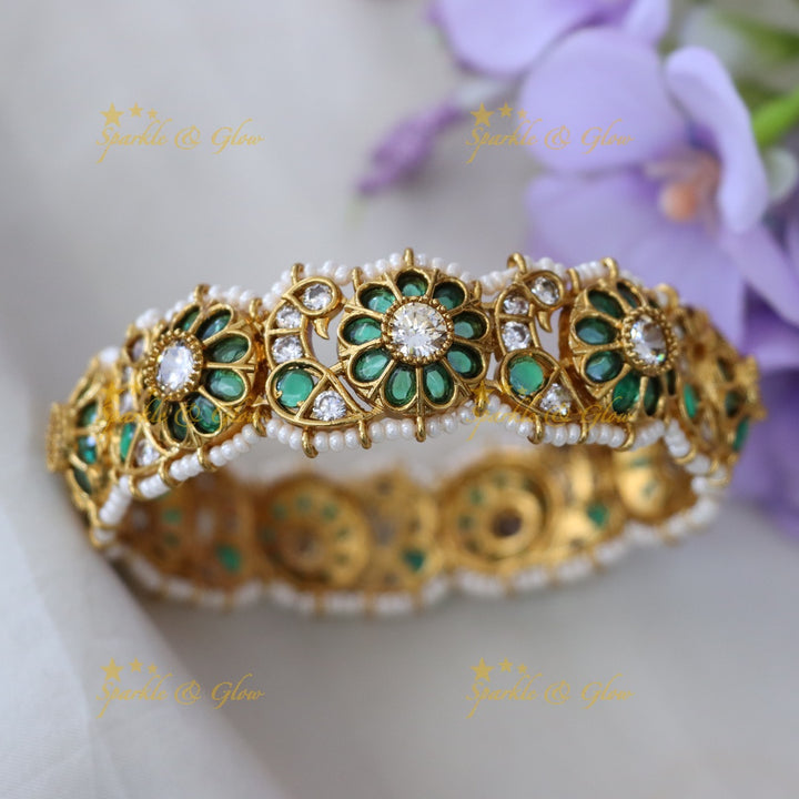 Exquisite Gold Floral Bangle for Weddings