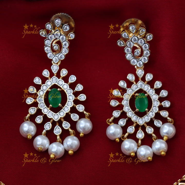 Exquisite Gold Necklace Set for Your Festive Glam