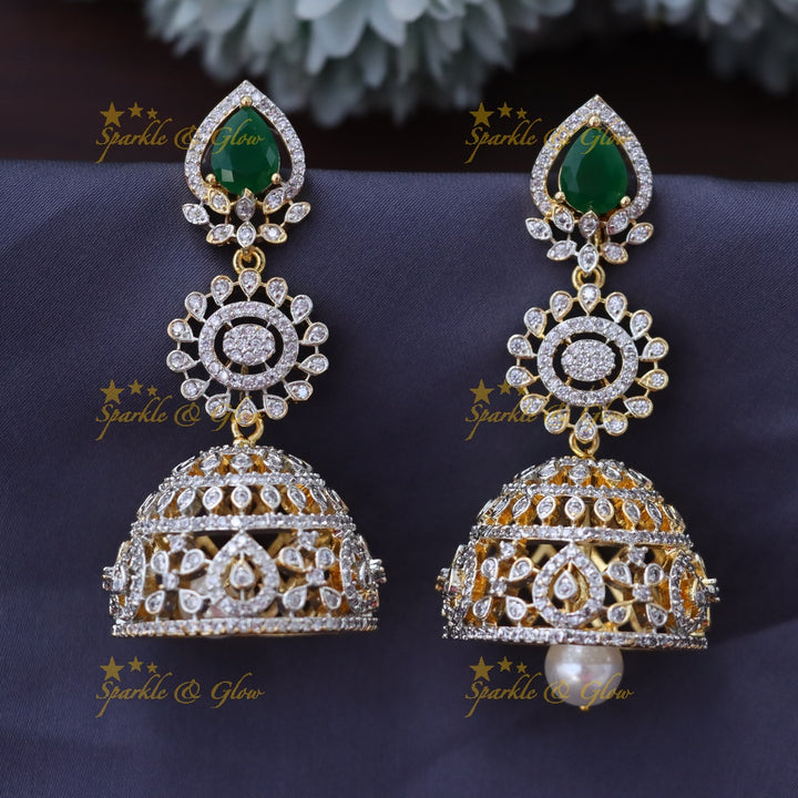 Gold & Emerald Bridal Jhumkas for Elegant Weddings