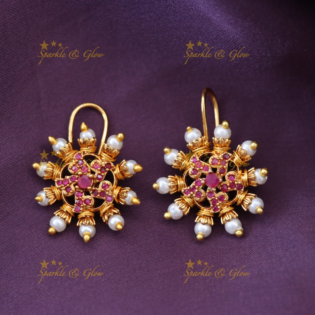 Opulent Gold Bugadi Earrings - Festive Elegance