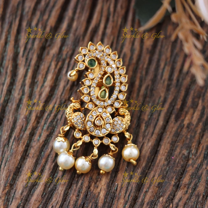 Elegant Gold-Plated Saree Pin for Festive Glamour