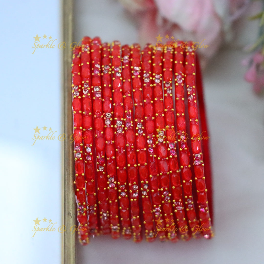 Exquisite White Glass Bangle with Gold Highlights