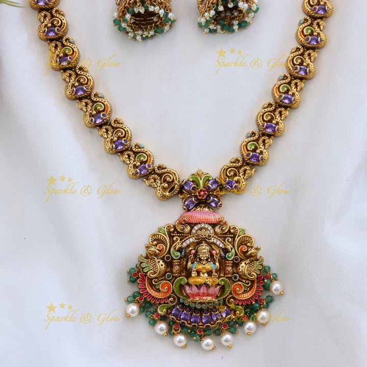 long necklace