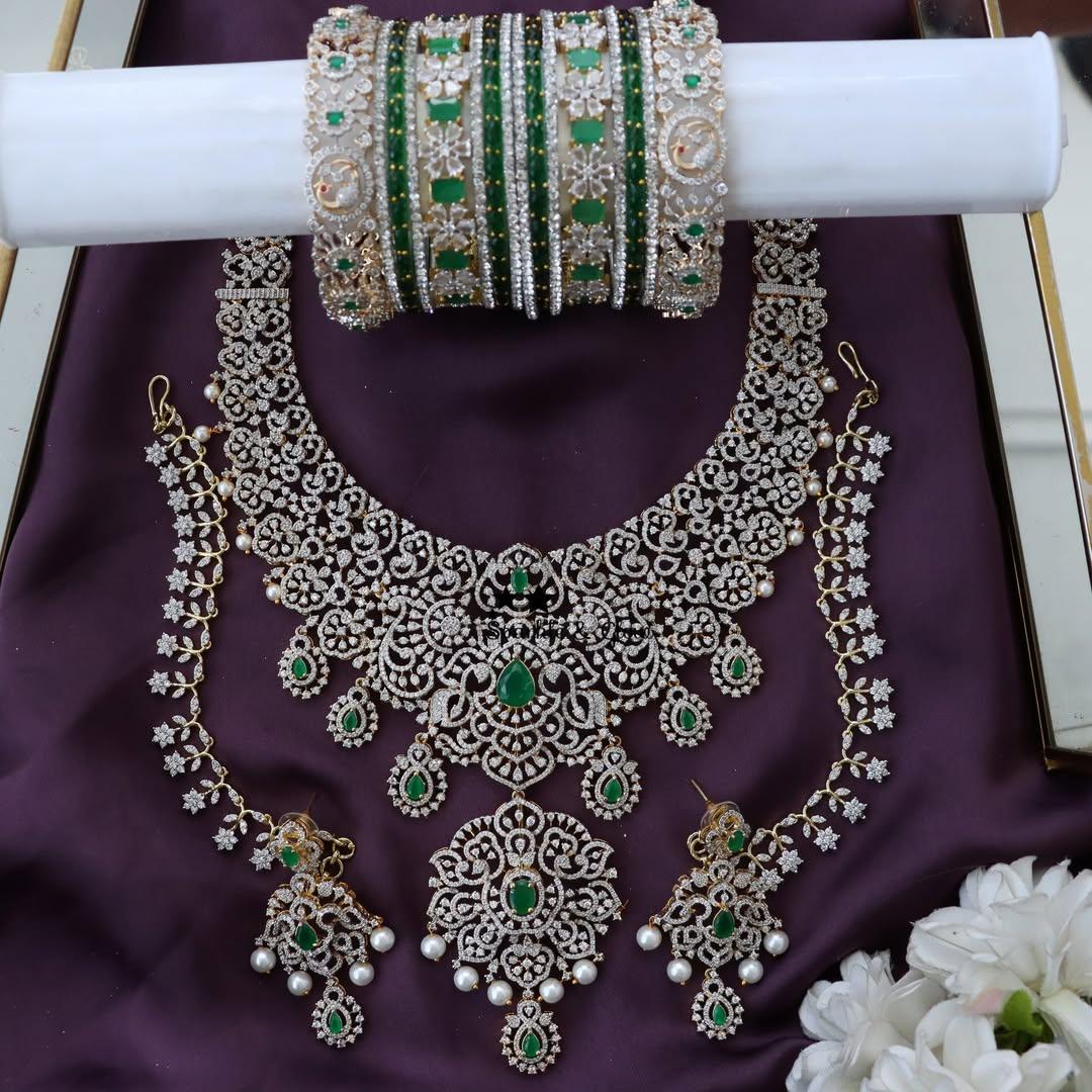 Exquisite Emerald AD Semi Bridal Set for Weddings