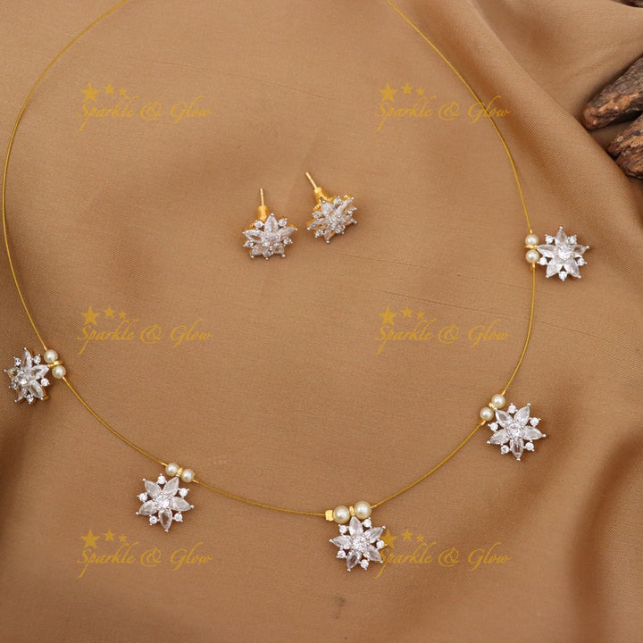 Elegant Gold Floral Short Necklace for Weddings