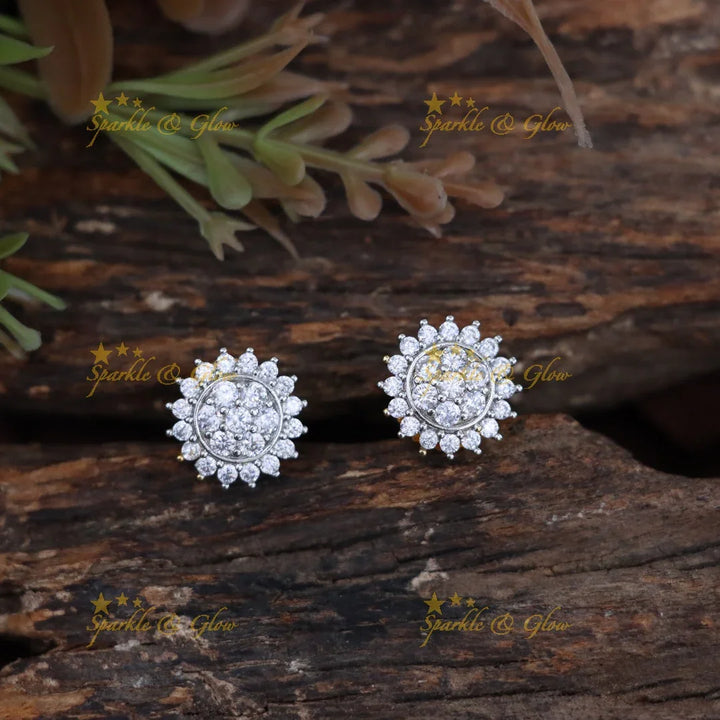 Exquisite Floral Pearl Necklace for Elegant Occasions