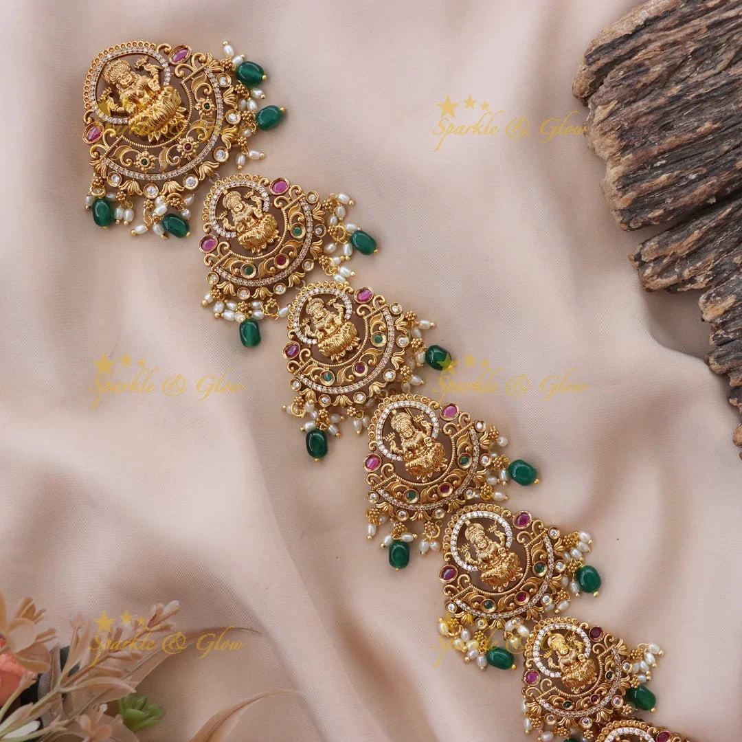 Exquisite Lakshmi Leaf Hair Accessory - Temple Design