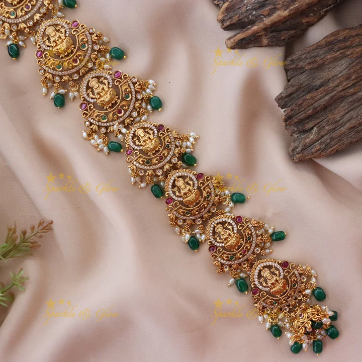 Exquisite Lakshmi Leaf Hair Accessory - Temple Design