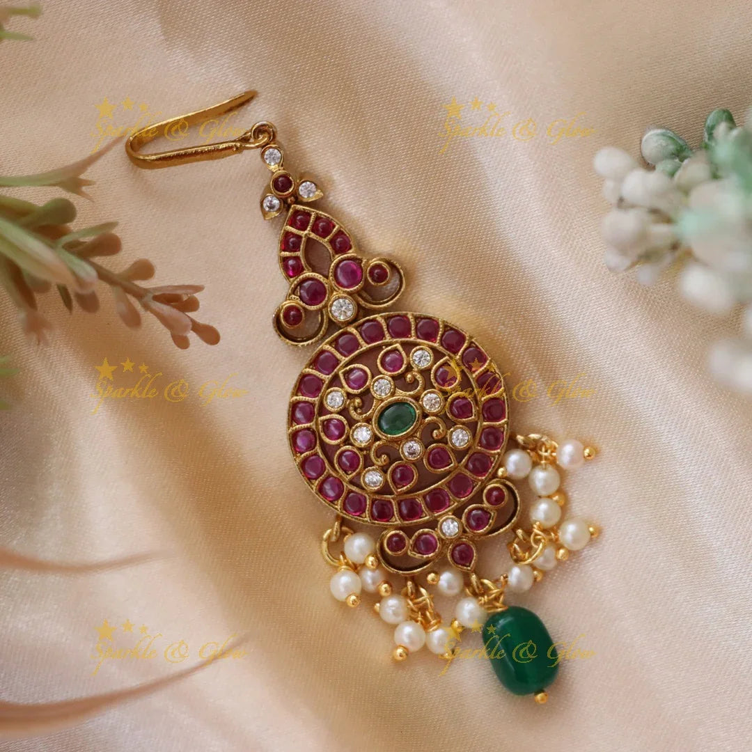 Exquisite Pearl & Gold Maang Tikka for Elegance