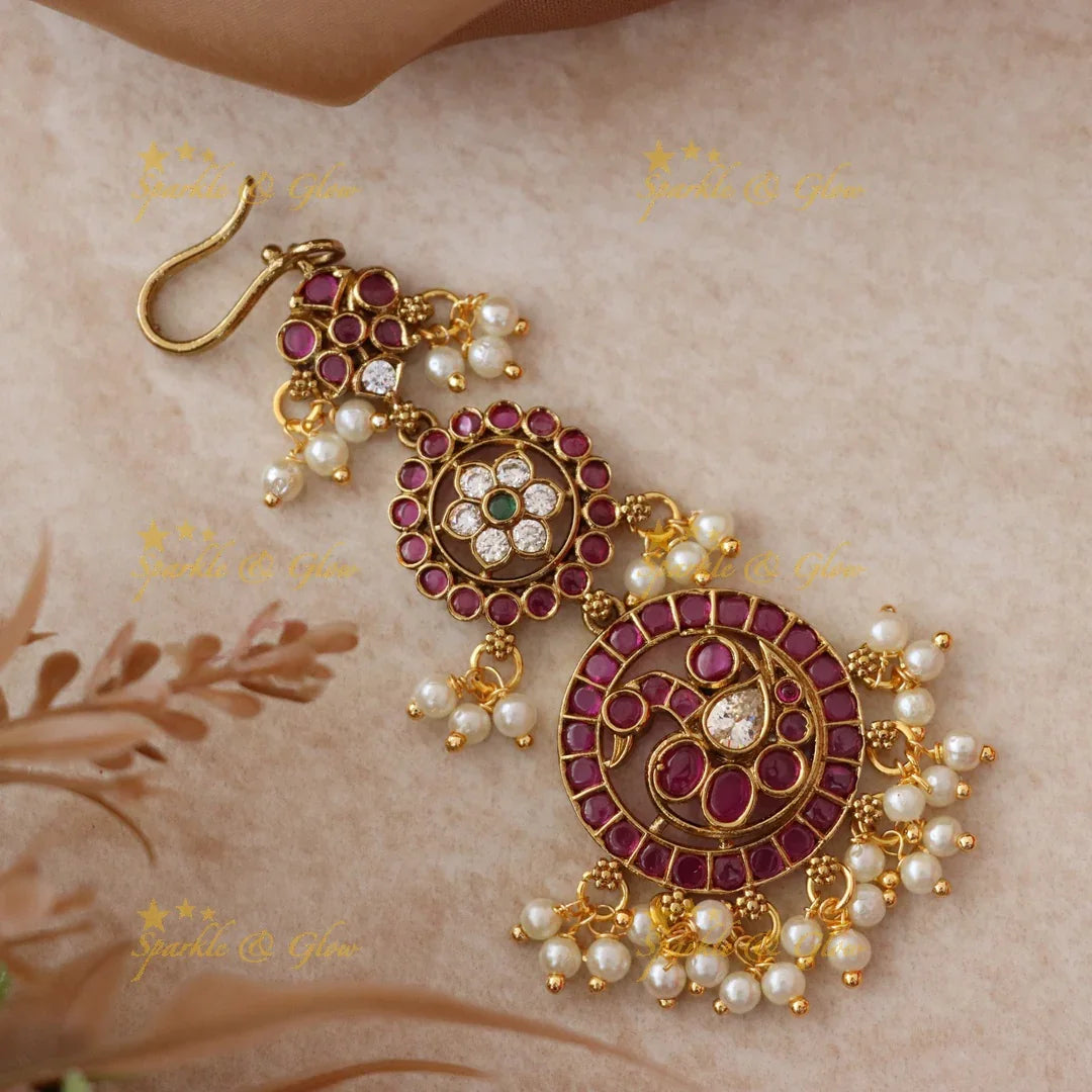 Radiant Gold Pearl Maang Tikka with Floral Elegance