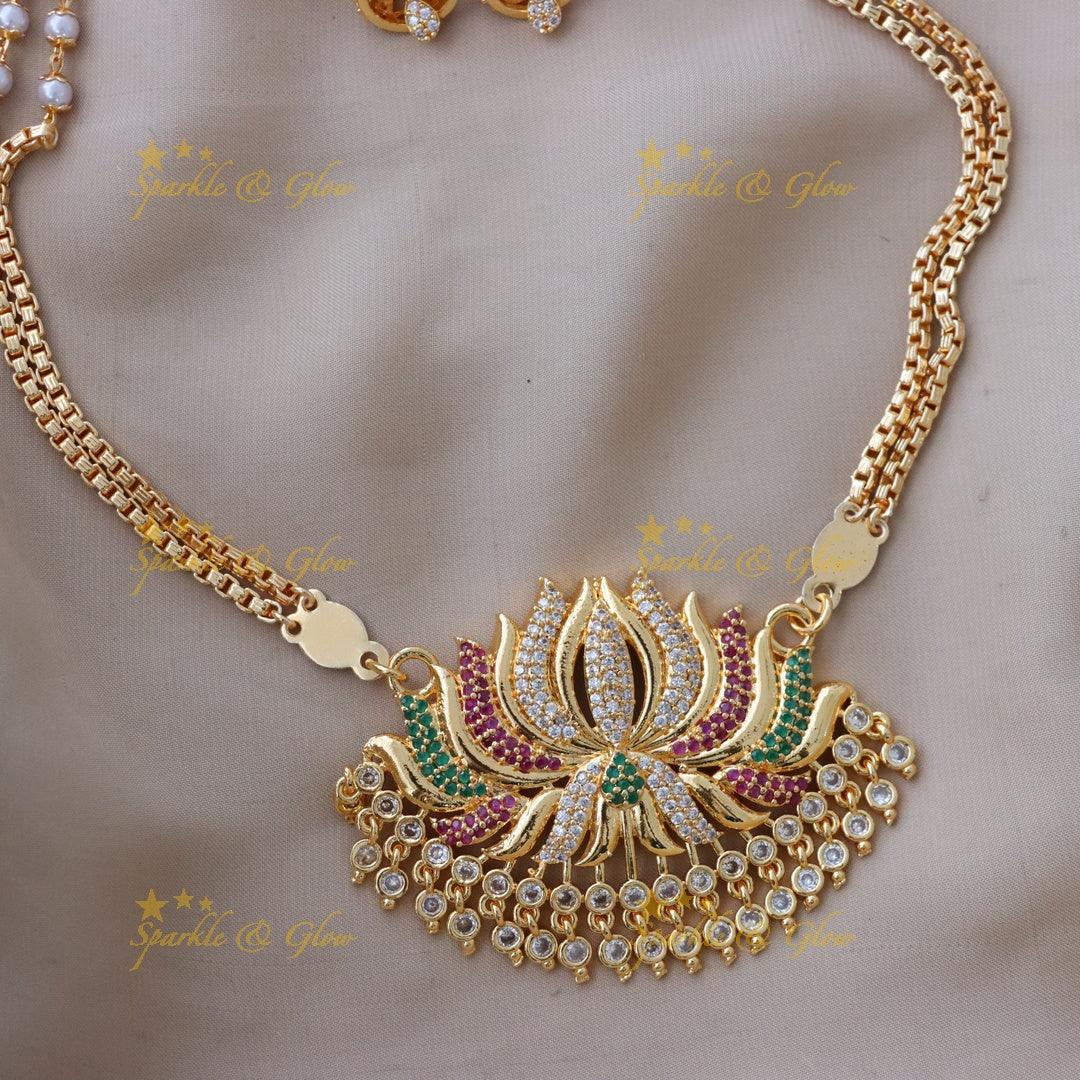 Lotus Pearl Gold Necklace - Perfect for Weddings