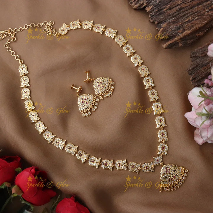 Exquisite Fish Carved Gold Haram Necklace Set Online