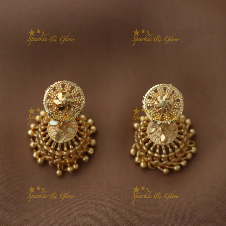 Lavish Lakshmi Coin Necklace Set for Brides - Sparkle & Glow