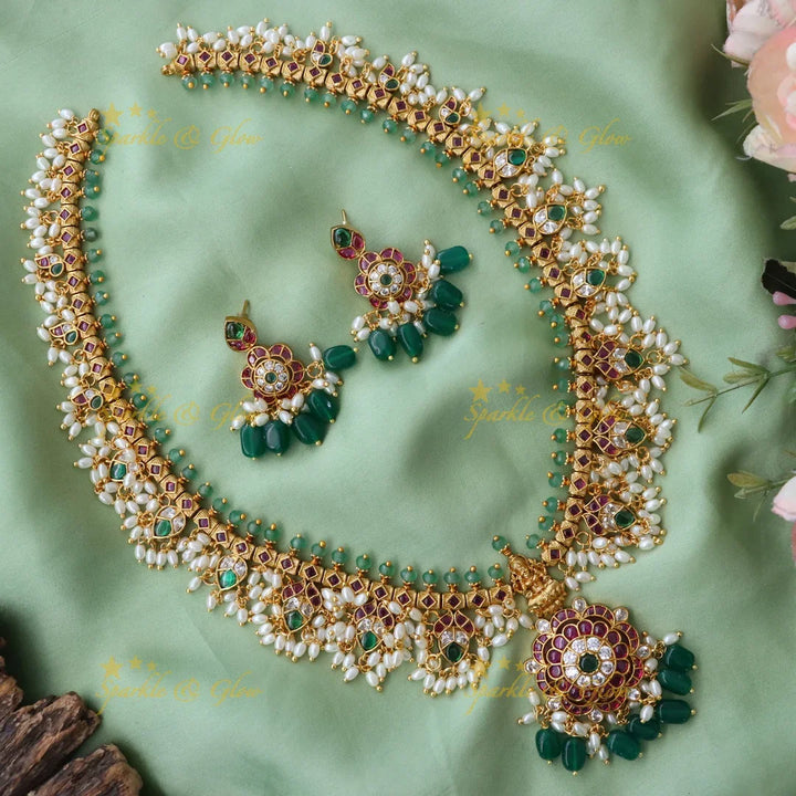 Elegant Pearls & Floral Necklace Set for Weddings