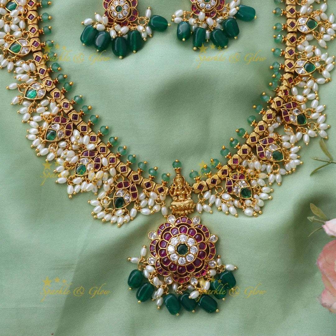 Elegant Pearls & Floral Necklace Set for Weddings