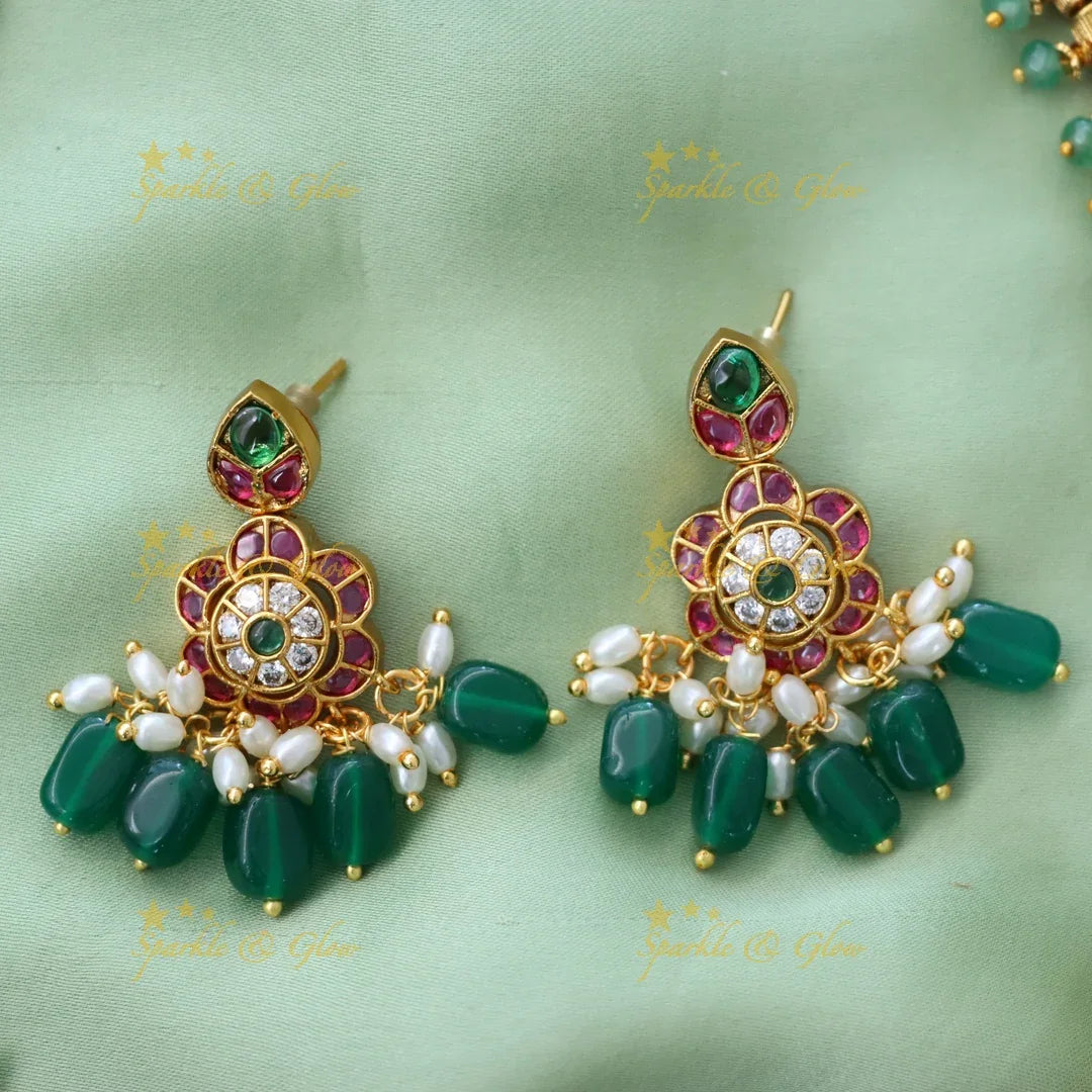 Elegant Pearls & Floral Necklace Set for Weddings
